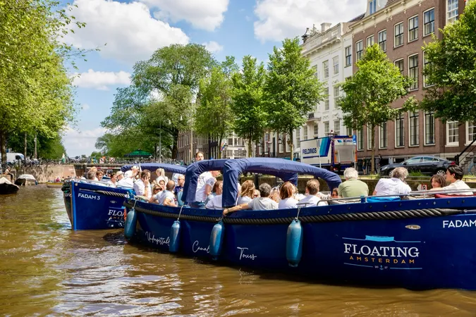 Luxe rondvaart op de Amsterdamse grachten