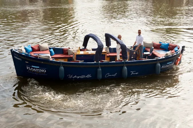 Private Grachtenfahrt durch Amsterdam